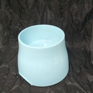 Elevated Pet Feeding Dish, 6" Wide, Blue,